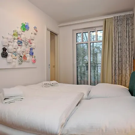 Linden-palais 28 アパート